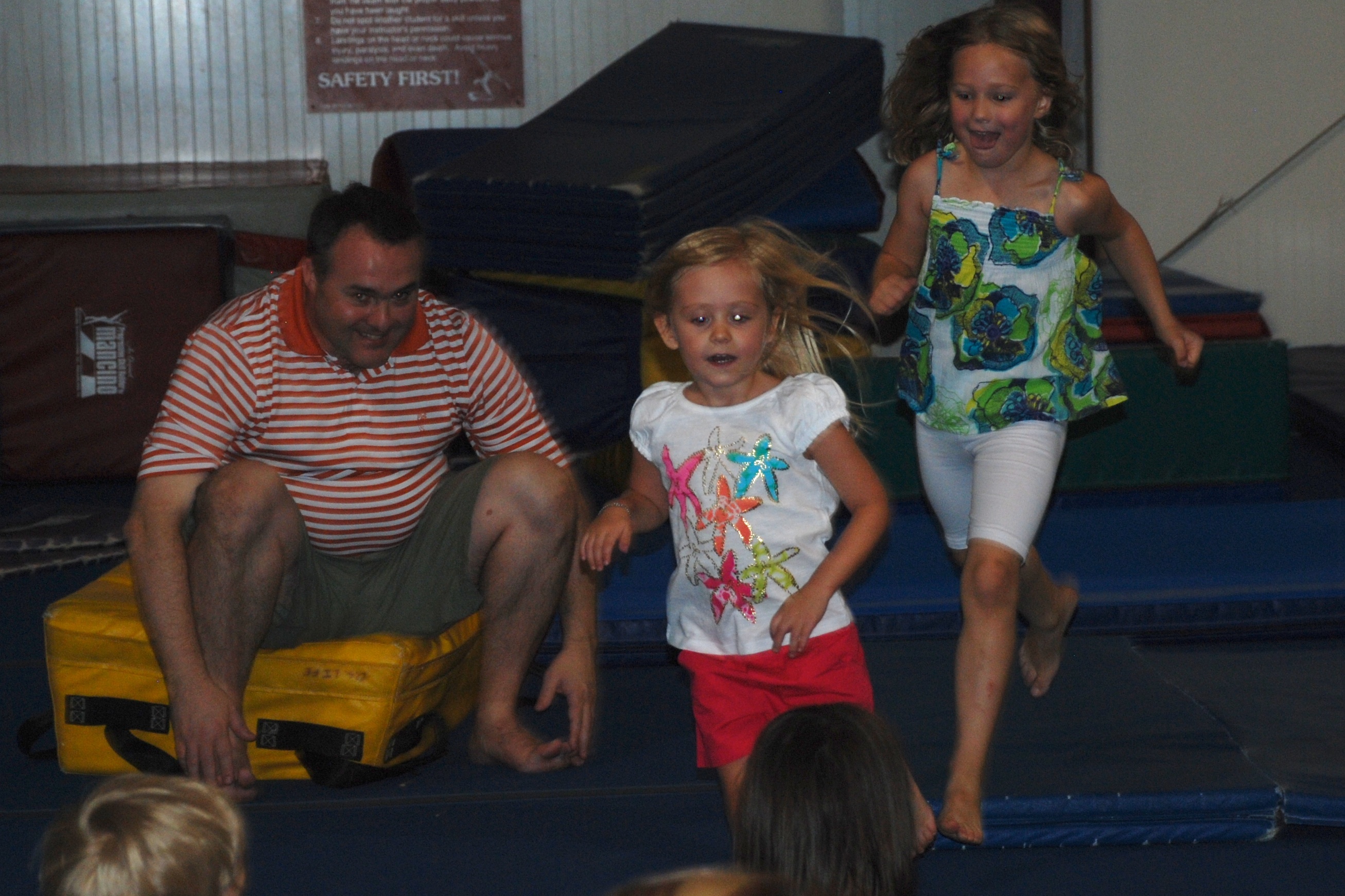 2012-05-20-Sydney's 4th BD-25.jpg